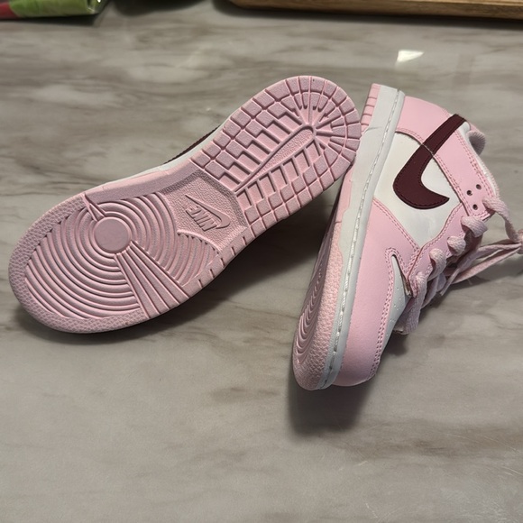 Nike Dunks “Valentines Day Addition “ - Picture 3 of 5